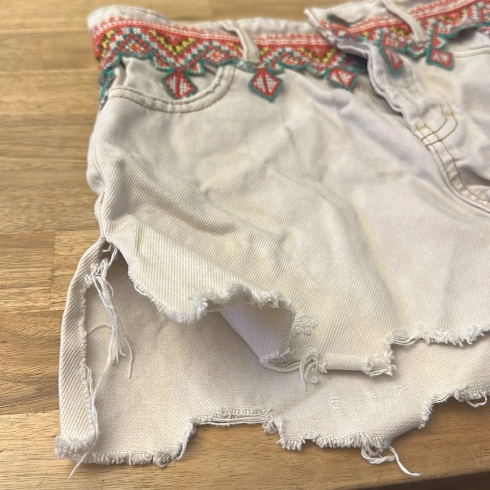 FREE PEOPLE We The Free Aztek Borderline denim shorts